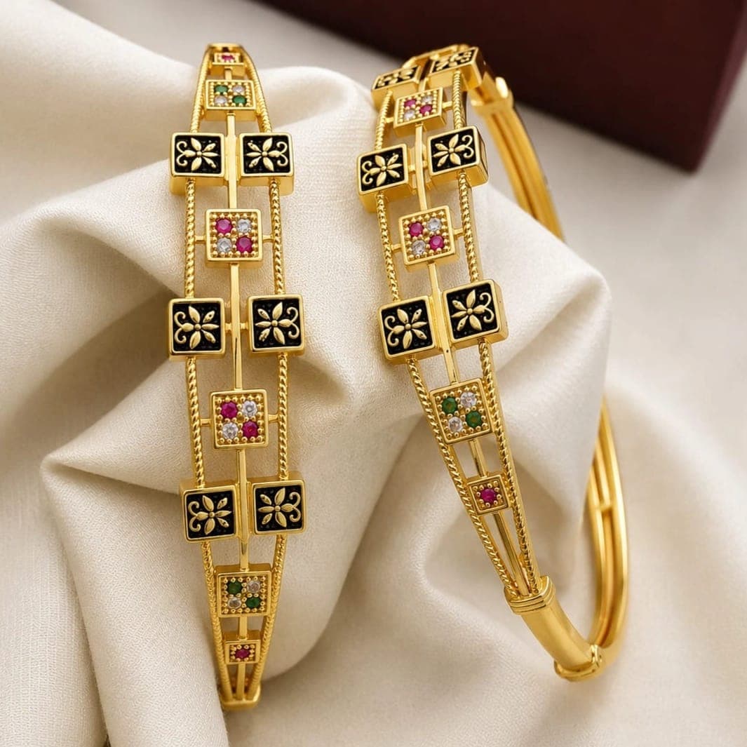 Black Floral Ruby Emerald Gold Plated Brass Bangle - photo 3
