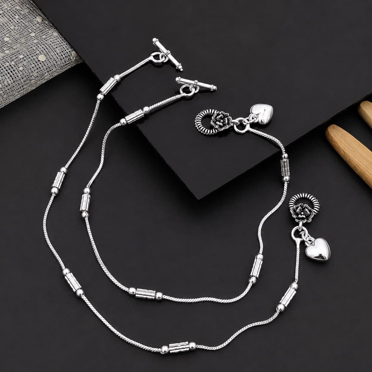 Minimal Ribbed Bead Heart Charm Silver Plated Payal