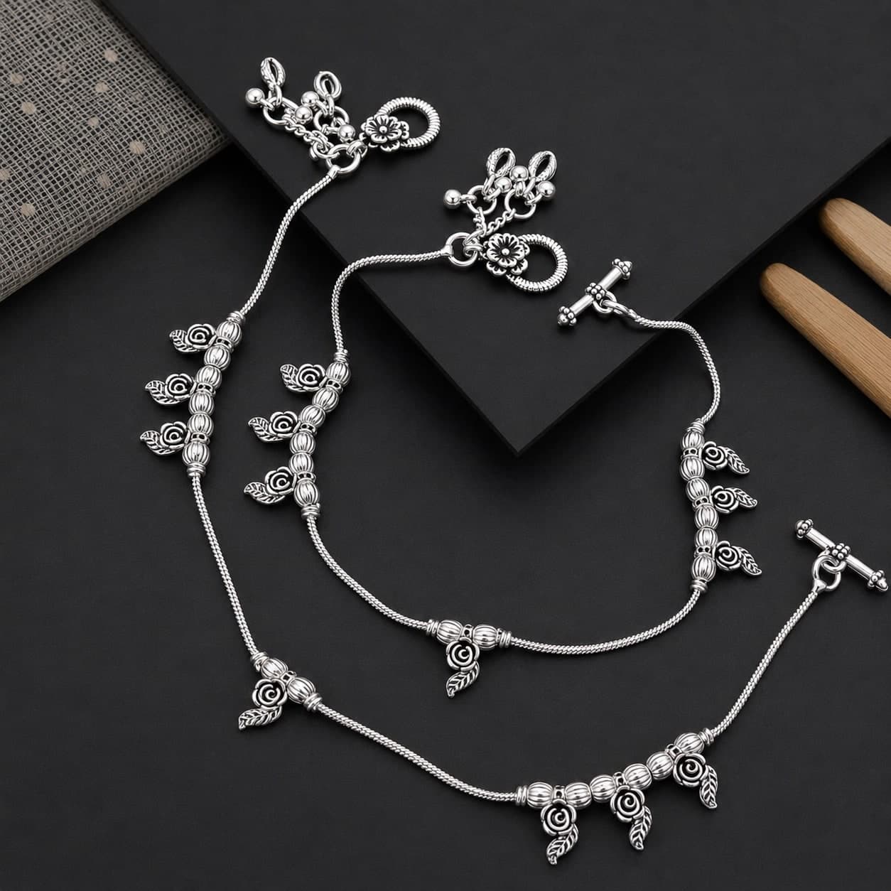 Floral Rose Leaf Charm Silver Plated Payal